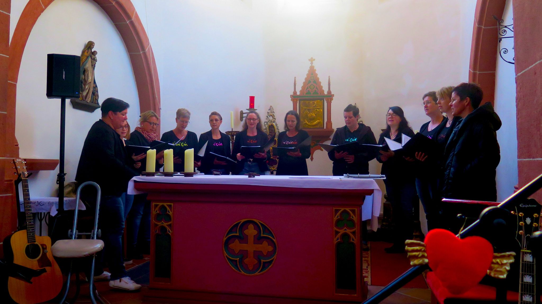 Kirchenmusikalische Andacht „Under Your Wings“ in der Fuldaer Severikirche