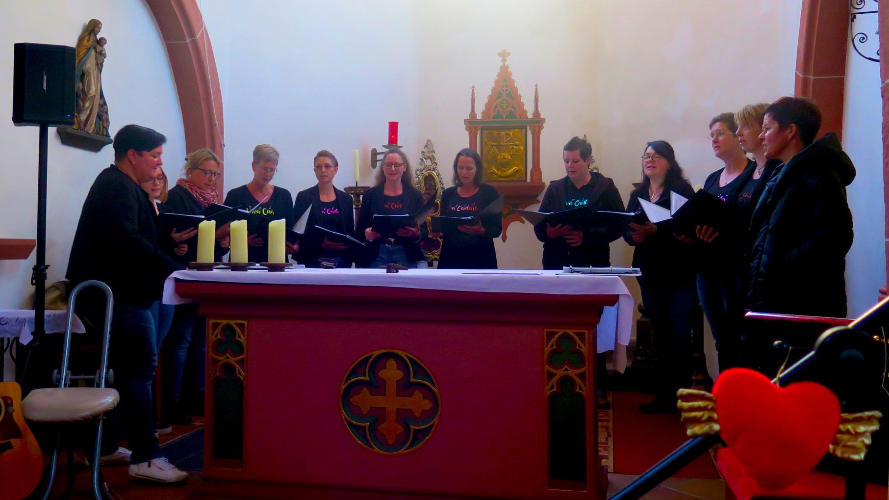 „Under Your Wings“