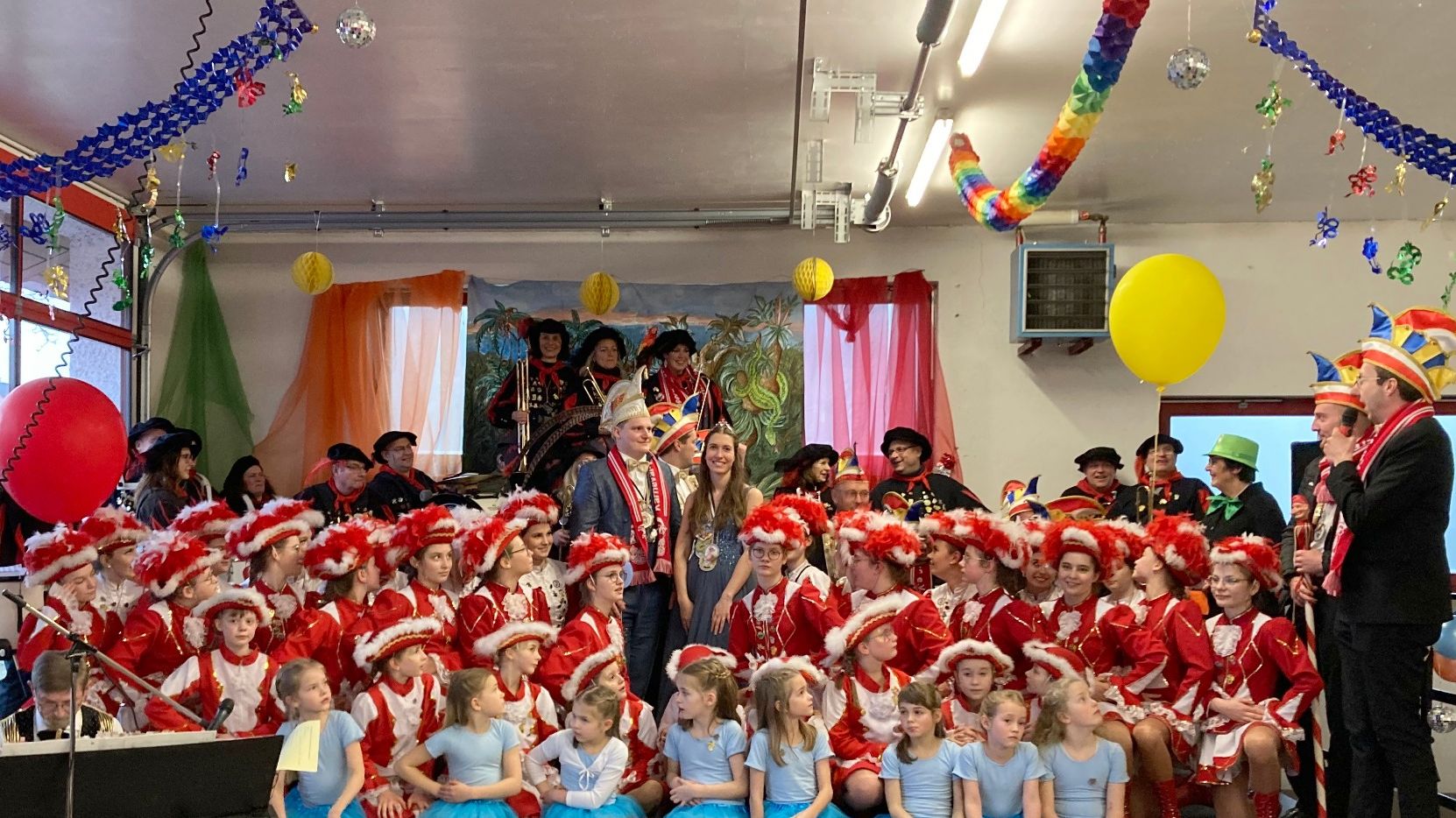 © W. Möller, Bunter Nachmittag