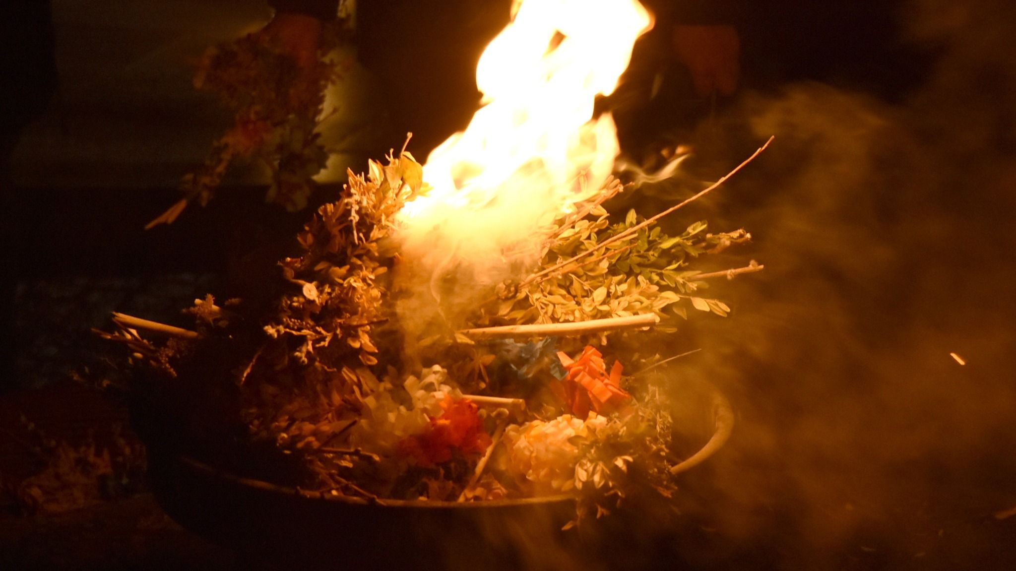 © W. Möller, Verbrennung der Palmweige