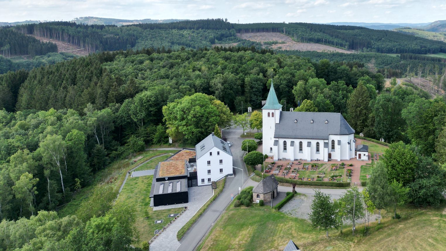Tagesausflug zum Geistlichen Zentrum und zur Wallfahrtskirche Mariä Heimsuchung 