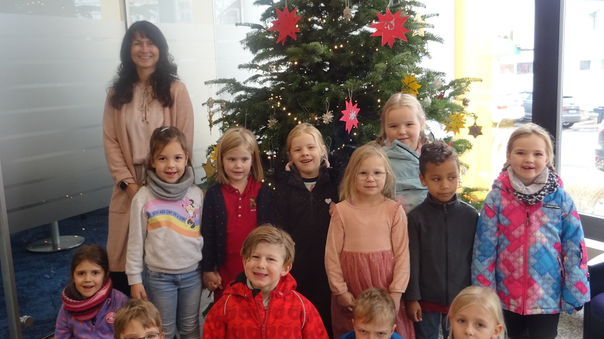 Weihnachtsbaumschmücken VR Bank Eiterfeld