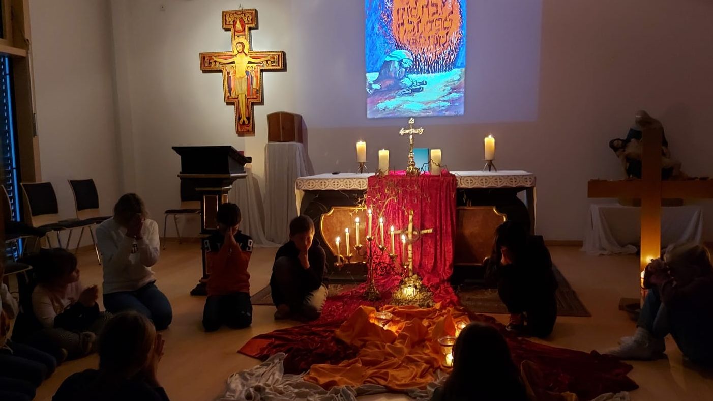 Erstkommunionvorbereitung: 5. Weggottesdienst „Heilige Orte in der Kirche: Tabernakel“