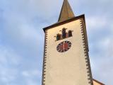 Die Kirchturmuhr ist zurück