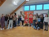 Tanzen macht mich fröhlich und stark - One Billion Rising an der St.Josef Schule